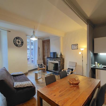 Appartement centre-ville pour séjour et cure Bagnères-de-Bigorre Esterno foto