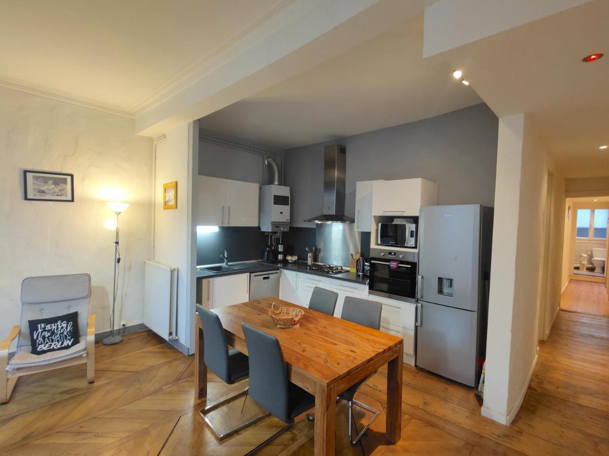 Appartement centre-ville pour séjour et cure Bagnères-de-Bigorre Esterno foto